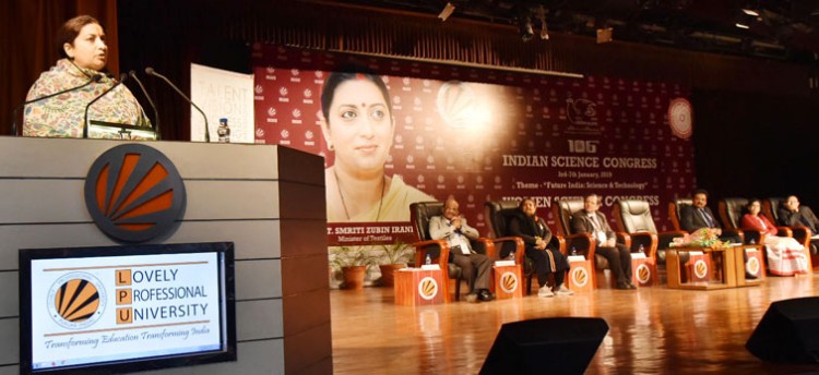 smriti irani addressing at the inauguration of the women science congress