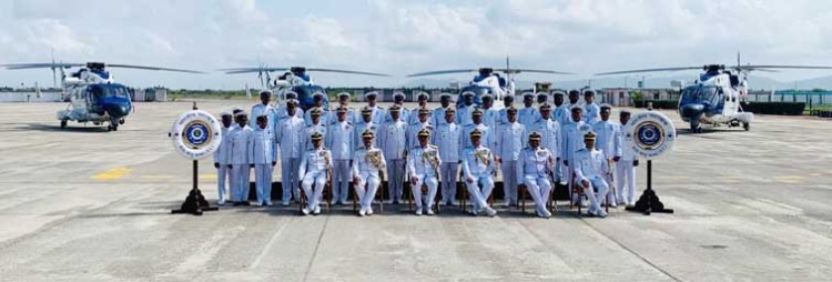 advanced light helicopter mk iii squadron -835 into indian coast guard