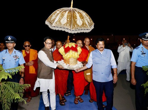 lord buddha sent to vietnam with state honours