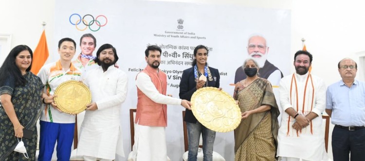 pv sindhu's grand welcome on her return home