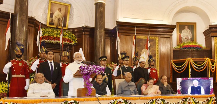 narendra modi addressing at the unveiling ceremony of portrait of the atal bihari vajpayee