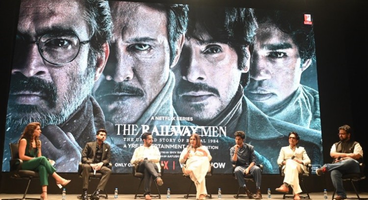 glorification of railway workers in 'the railway men'