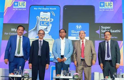 lic launches new customer-centric app