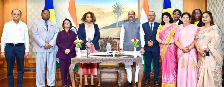 interaction of the seychelles parliamentary delegation with the lok sabha speaker