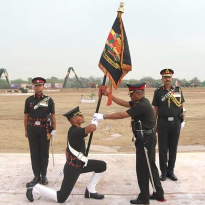 armored regiments of the army honored with the president's standard
