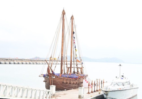 insv koundinya inducted into indian navy