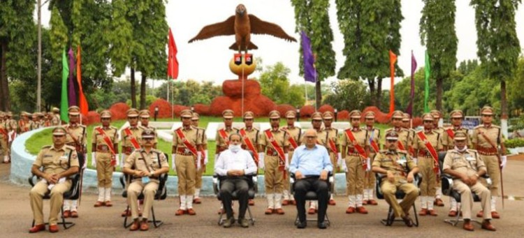 passing out parade of women si of railways