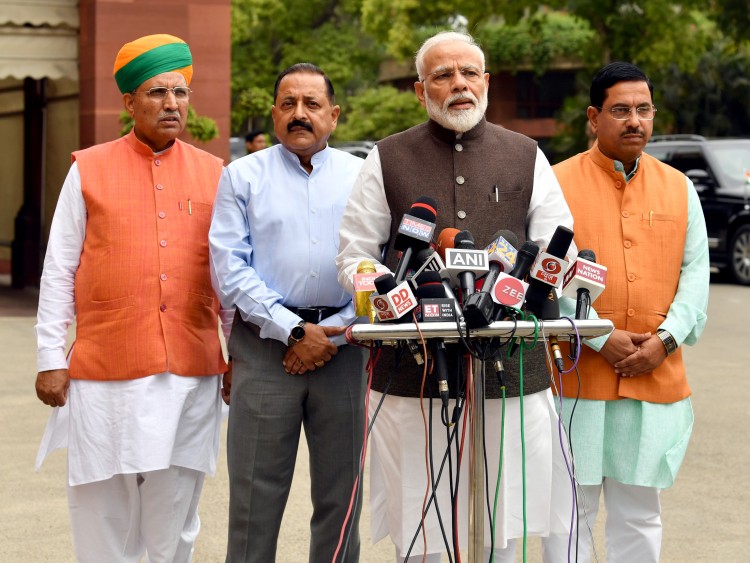 narendra modi addressing the media before the start of 17th lok sabha