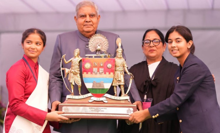 vice president awards given to girl students of mayo college, ajmer