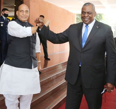 defense minister rajnath singh and lloyd james austin