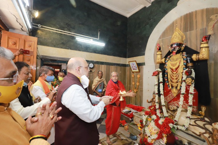 सिद्धेश्वरी मंदिर गए अमित शाह
