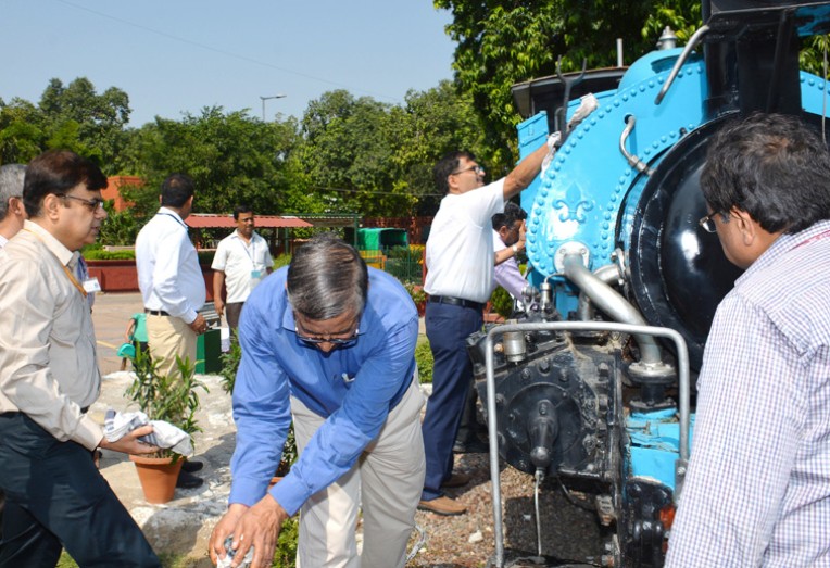 रेल भवन में स्वच्छता ही सेवा अभियान