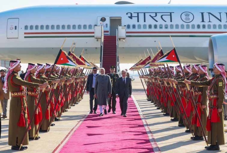 जॉर्डन में नरेंद्र मोदी का जोरदार स्वागत