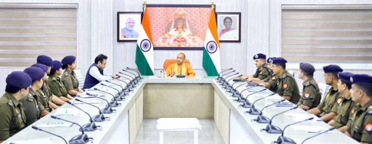 आईपीएस अफसरों की मुख्यमंत्री से भेंट