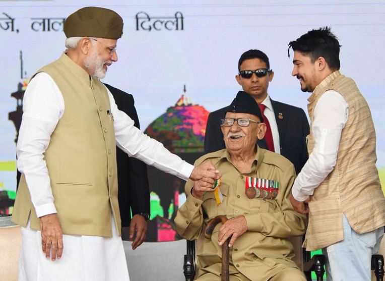 आज़ाद हिंद के दिग्गजों का सम्मान