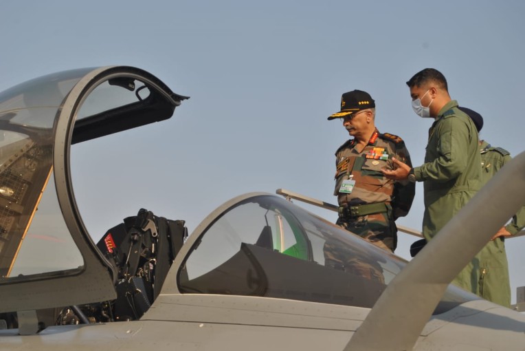 थलसेनाध्यक्ष का अंबाला छावनी दौरा