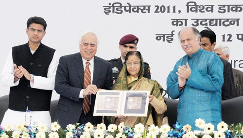 प्रदर्शनी उद्घाटन-exhibition opening