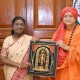 जूना अखाड़े के महामंडलेश्वर राष्ट्रपति से मिले