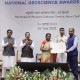 राष्ट्रपति ने भूवैज्ञानिकों को सम्मानित किया