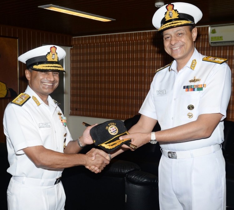 admiral swaminathan was given the charge of flag officer-c training