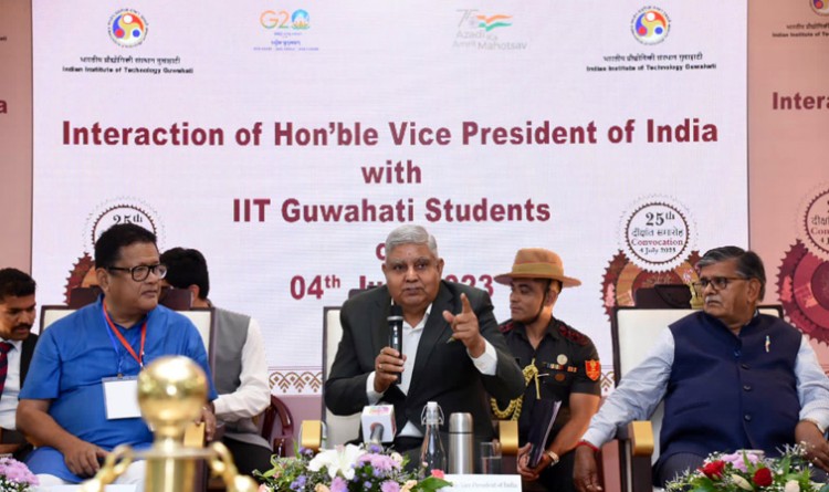 vice president jagdeep dhankhar interacted with the students