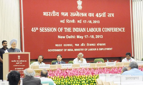 manmohan singh delivering the inaugural address at the 45th session of the indian labour conference