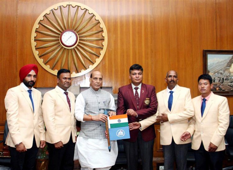 rajnath singh and team of national institute of mountaineering & allied sports dirang