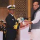 रक्षामंत्री ने तटरक्षकों को दिए सेवा पदक