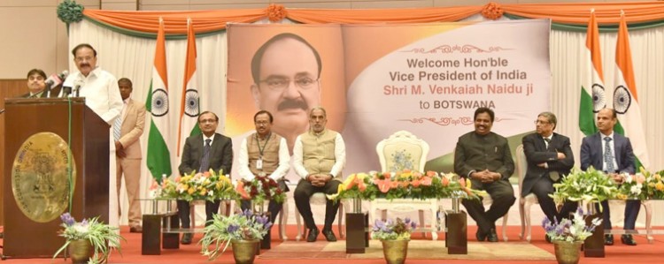 venkaiah naidu at an event to address the indian community reception