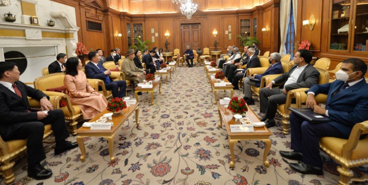 president ramnath kovind with parliamentary delegation from mongolia