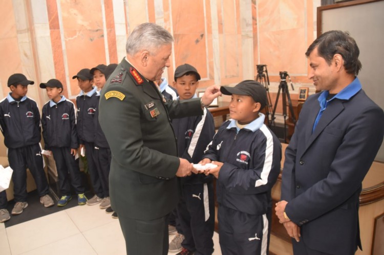 assam students and teachers meet army chief