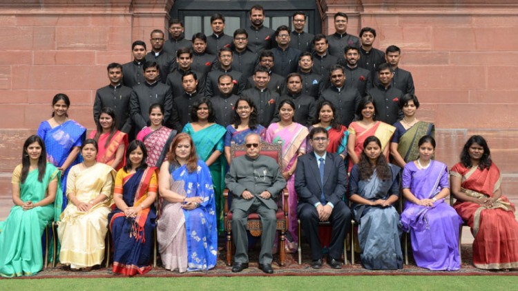 pranab mukherjee with the officer trainees of indian foreign service