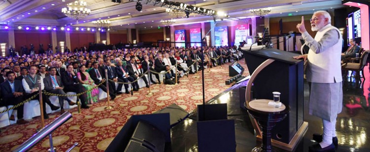 narendra modi addressing at the economic times global business summit