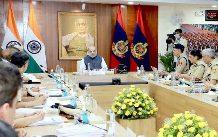 home minister's meeting with delhi police officers