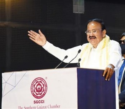 venkaiah naidu interacting with the industrial and trade fraternity of south gujarat
