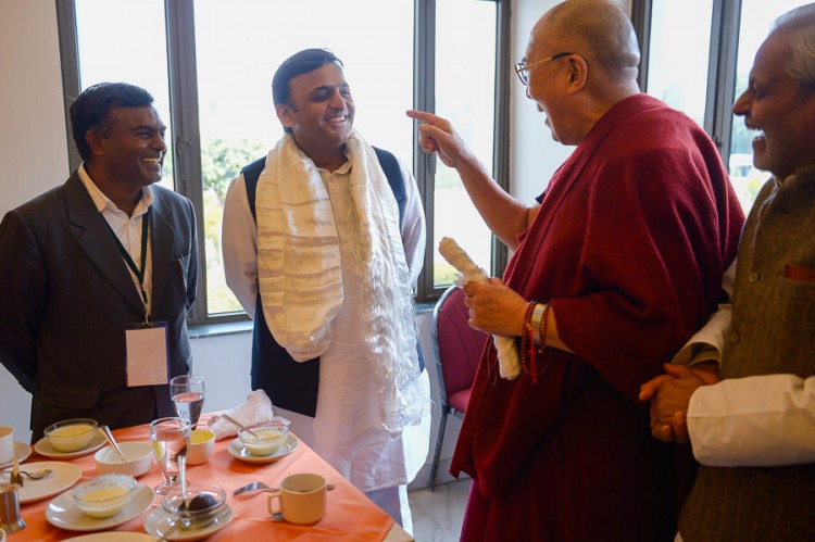 chief minister akhilesh yadav and spiritual leader dalai lama