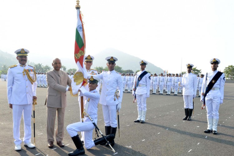 ram nath kovind presenting the president's colour to the indian naval academy