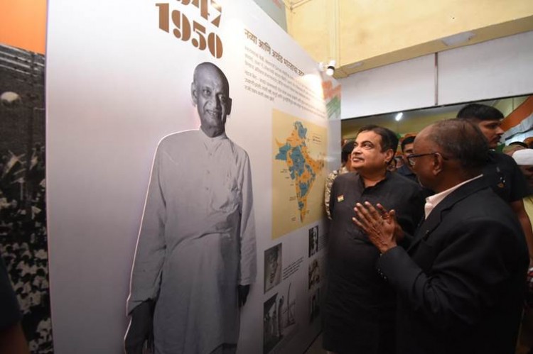 inauguration of photo exhibition of freedom heroes