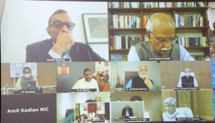 education minister's virtual meeting with iit mela organizing steering committee