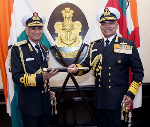 admiral r harikumar appointed as navy chief