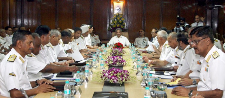manohar parrikar in naval commanders conference