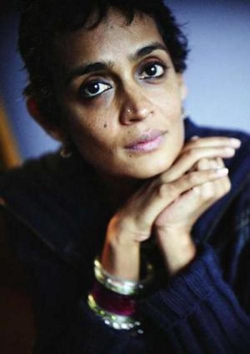 लेखिका अरूंधती राय-writer arundhati roy