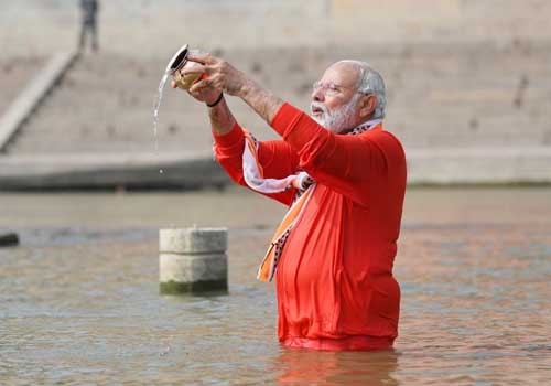 modi was called by mother ganga