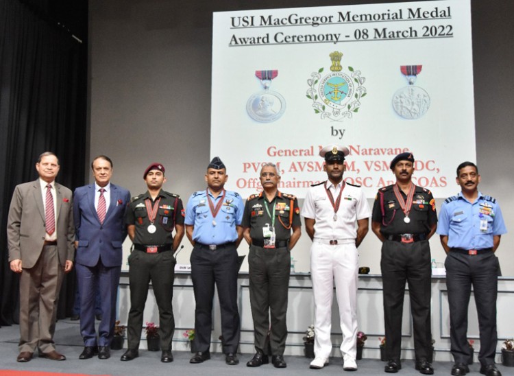 general mm naravane presented the prestigious usi macgregor memorial medal