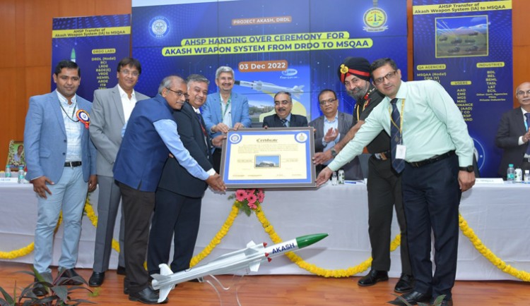 drdo handed over details of project akash