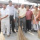 बरेली में मंत्री के साथ रेलवे ने लगाई झाड़ू
