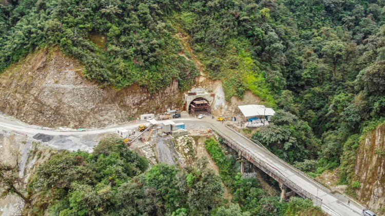 explosion in nechifu tunnel for excavation