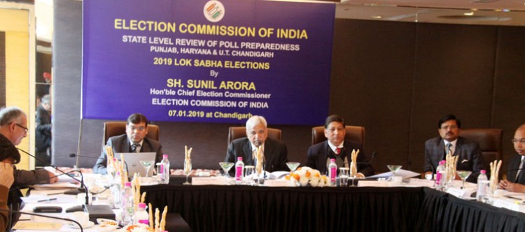 sunil arora reviewing the election preparedness of lok sabha elections in 2019