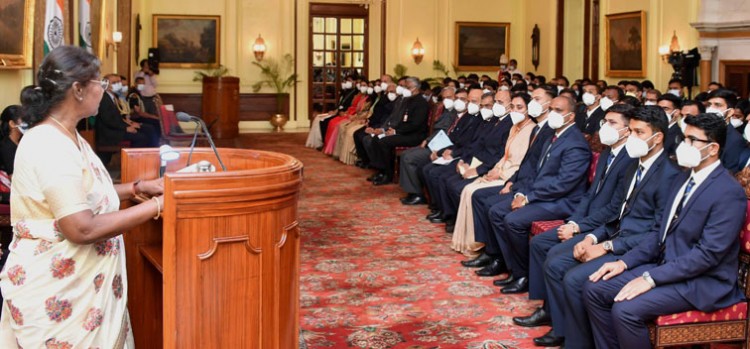 indian information and ordnance service officers and trainees met the president