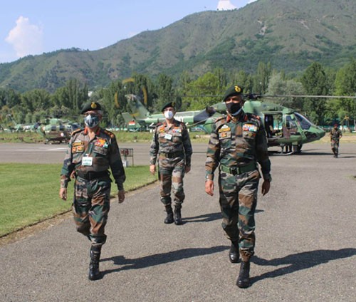 army chief arrives on kashmir tour